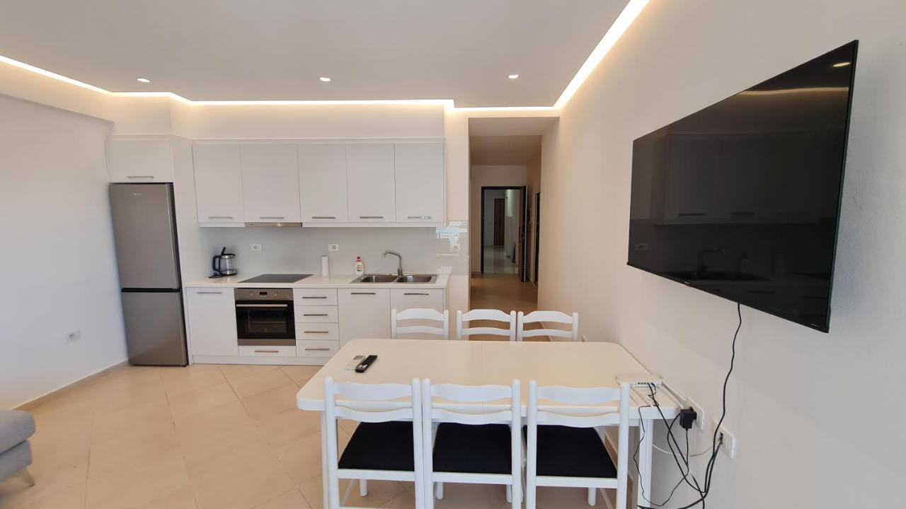 Sea And City View Apartment Sarandë 외부 사진