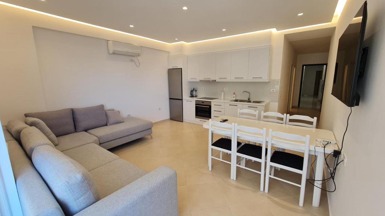Sea And City View Apartment Sarandë 외부 사진
