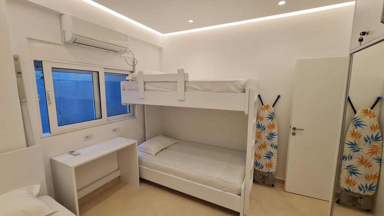 Sea And City View Apartment Sarandë 외부 사진